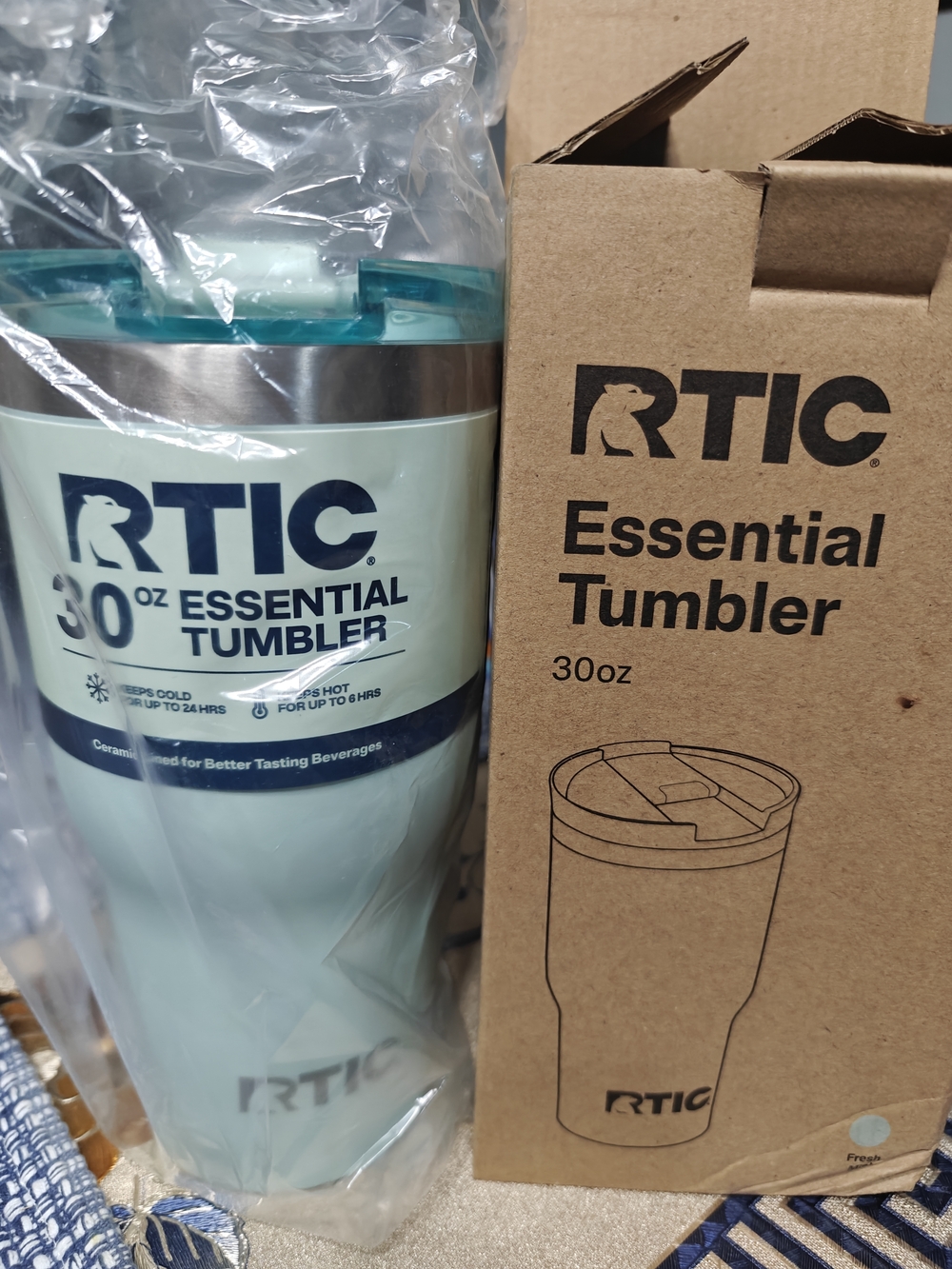 RTIC 30oz Essential Tumbler